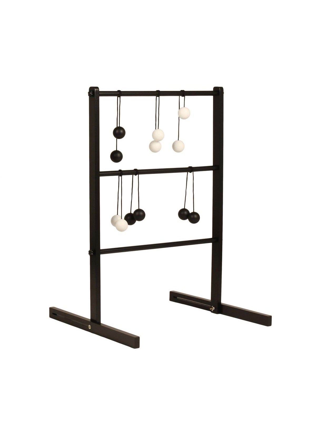 My Hood Spin Ladder, Udendørsleg
