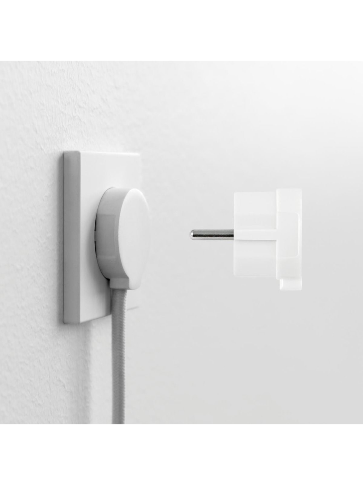 NORM F Stikprop, Mat Hvid (Schuko standard), Afbrydermateriel