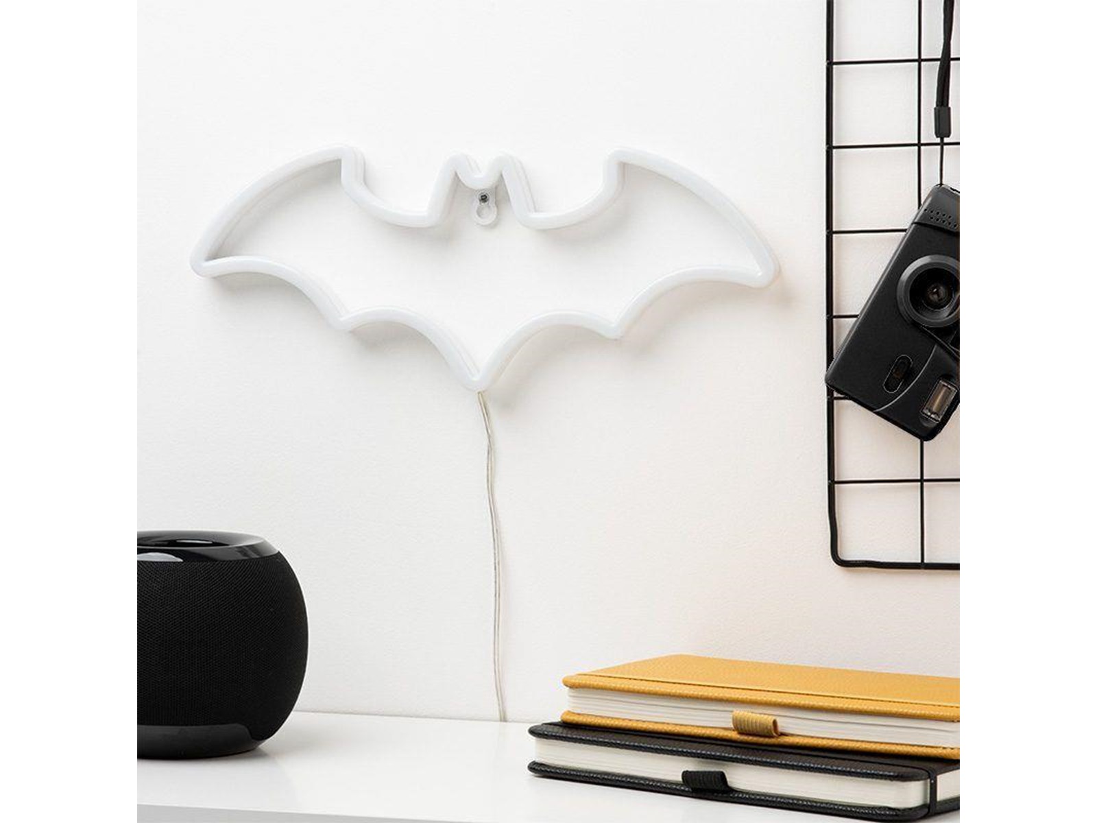 Batman Paladone Mini Logo Licht | Offiziell Lizenziert, Mit Batman-Logo | Batteriebetrieben (AAA, Nicht Inklusive)