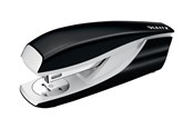 Hulapparater & Hæftemaskiner - Leitz Hæftemaskine  5502 NeXXt 30 ark Sort - 55020095