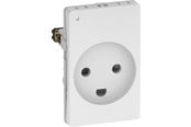 Lauritz Knudsen - LK FUGA stikkontakt med LED-lampe 230 V 2-pol med jord 1½ modul, hvid - 541D6711