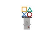Spil tilbehør - Cable Guys Sony: Playstation Heritage Light Up Ikon Phone and Device Stand 20cm - Miscellaneous Tilbehør til spillekonsol - 5060525895876