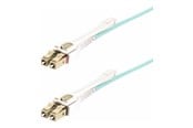 Netværkskabel - StarTech.com 8m (26ft) LC to LC (UPC) OM4 Multimode Fiber Optic Cable - patch cable - 8 m - aqua - Grøn - 8m - 450FBLCLC8PP