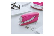 Skrivebordstilbehør - Leitz Elektrisk hæftemaskine  WOW, kontaktløs, 10 ark Pink - 55661023