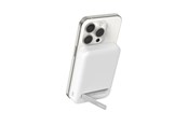 Mobil - Adaptere & Opladere - Belkin 8k Qi2 MagSafe Compatible Powerbank with kickstand - BPD007BTWH