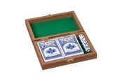 Brætspil - Goki Wooden Playing Card Box with 5 Dice and 2 Sets of cards - 56308