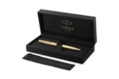 Skrive- og Tegneværktøjer - Parker Sonnet Ciselé Special Edition Kuglepen, Guld finish hætte, skaft og beklædning, Medium spids, Sort blæk - 2209267