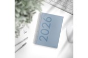 Kalender - Mayland Dagkalender tekstilpræg 2026 - 16208010