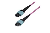 Netværkskabel - StarTech.com Startech patch cable - 2 m - erika violet - Lilla - OM4MTP12BOFNP2M
