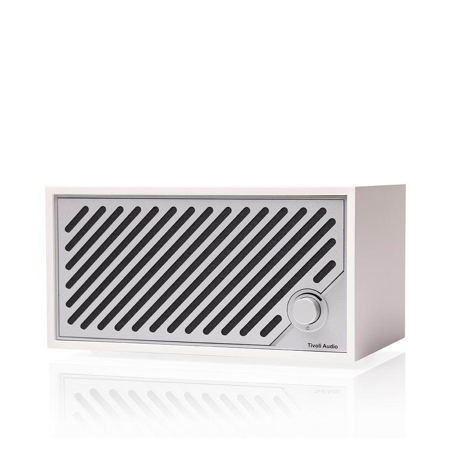 Tivoli Audio Model Two Digital - White / Silver Baerbare Fest Hoejtalere Sølv M2D-0638-UNL