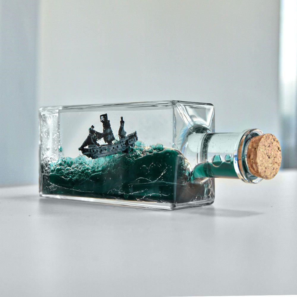 Mikamax Unsinkable Pirate Ship Gadget 05112