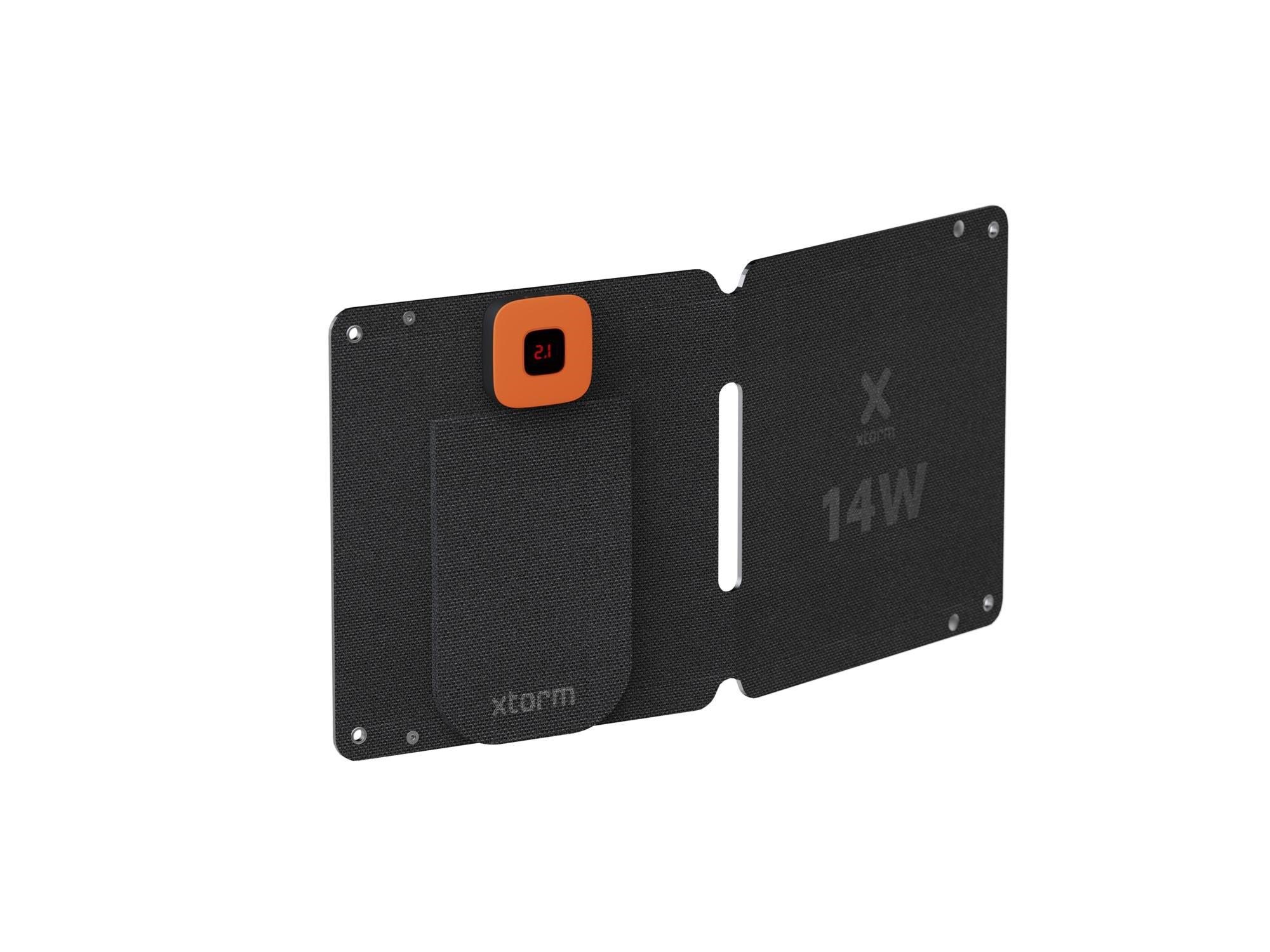 Xtorm Kraftfuld 14W solcellelader IPX4 USB-C/A udgange Tablet Oplader XR2S14