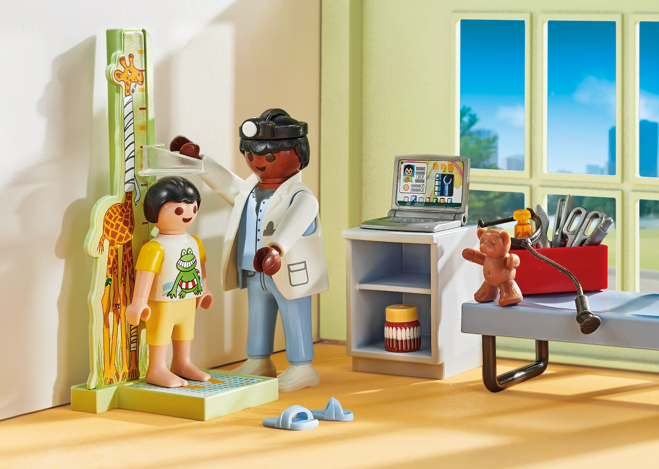 Playmobil City Action - Børnelæge med teddy-bamse Playmobil 71619