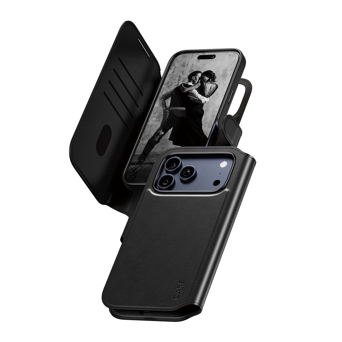 CARE by PanzerGlass Feature Case Tango Two-in-One Wallet w. MagSafe iPhone 17 Pro Max