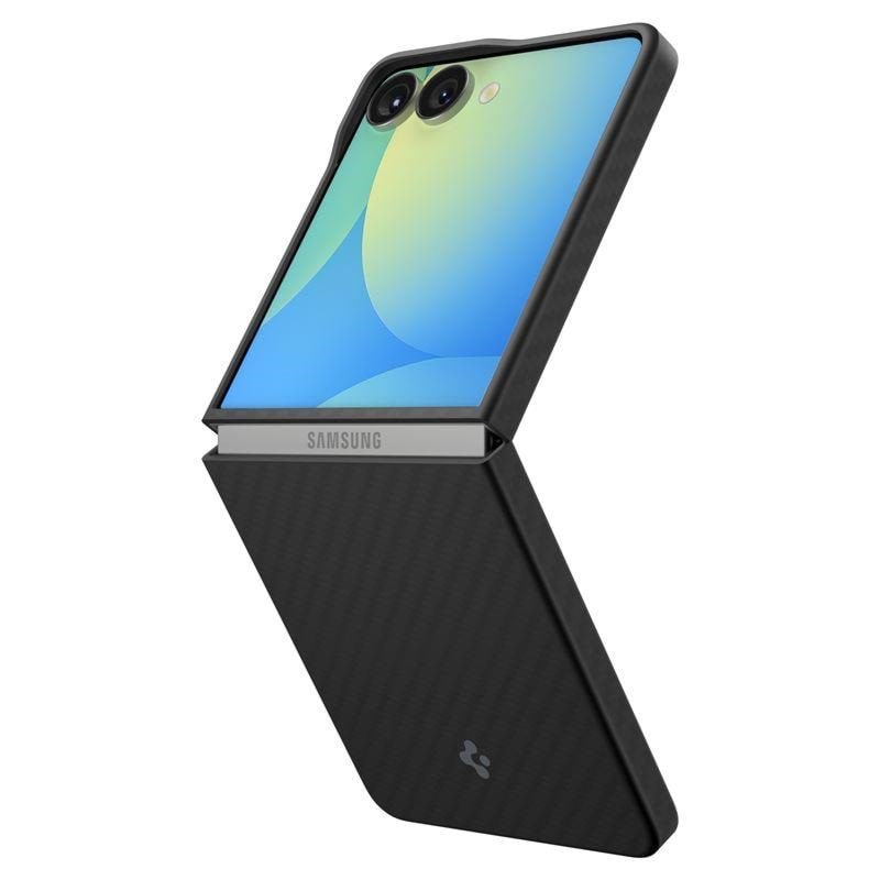 Spigen Air Skin - aramid black - Samsung Galaxy Z Flip7 Mobilcover ACS09564