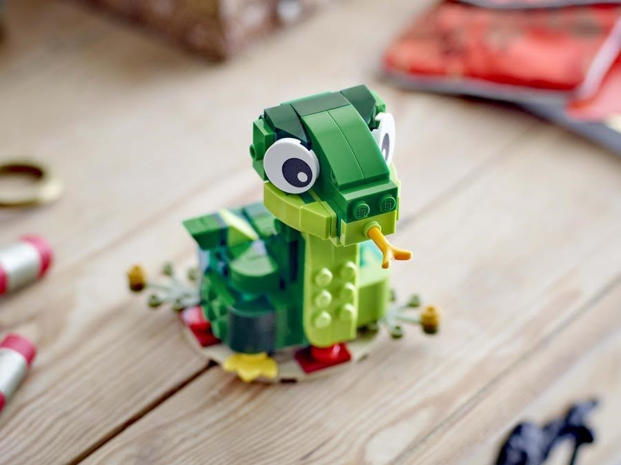 LEGO Icons 40707 Slangens år