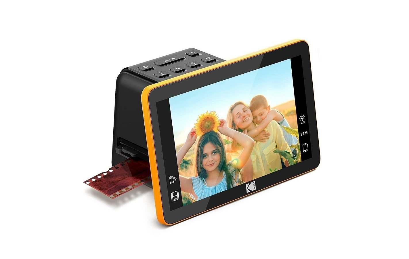 KODAK Slide N Scan Max Digital Film Scanner 7" Scanner RODFS70