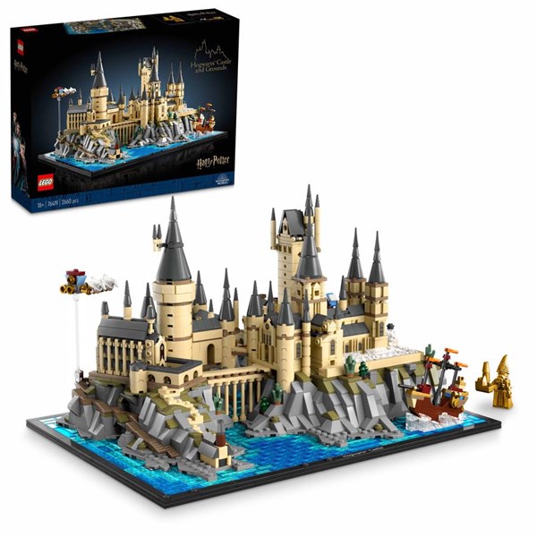 Lego Harry Potter - Hogwarts Slottet Og Omgivelser