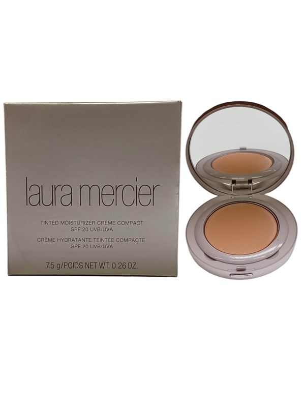 Laura Mercier Tinted Moisturizer
