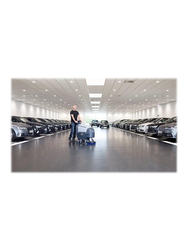 Nilfisk SC401 B FP Scrubber dryer