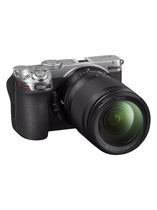 Nikon Z5IIC Silver + 24-200mm f/4-6.3 VR Nikon Z5IIC Silver + 24-200mm f/4-6.3 VR