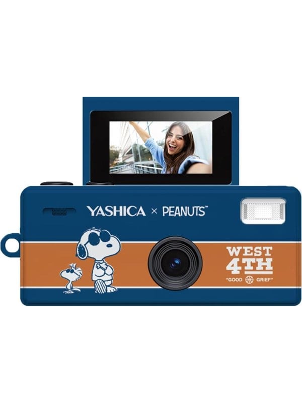 Yashica Funtastic Keychain Camera - Basketball Snoopy Edition