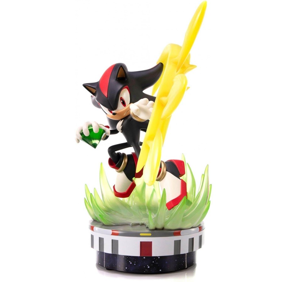 Merchandise - First 4 Figures - Sonic the Hedgehog Resin Painted Statue: Shadow the Hedgehog Chaos Control (Standard Edition) - Figur - 5060316623558