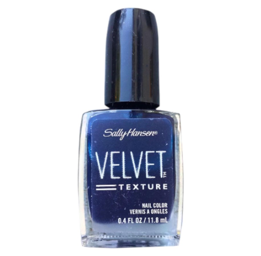 Makeup - Sally Hansen Velvet Texture Nail Polish 11.8 ml.– 680 Deluxe - 074170426953