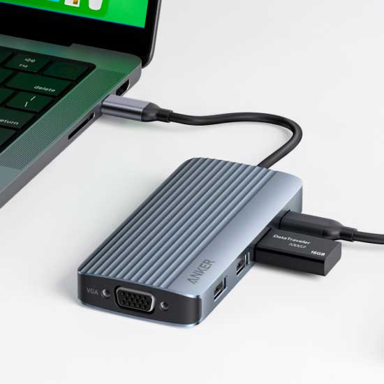Anker Dockingstationer & USB-hubs
