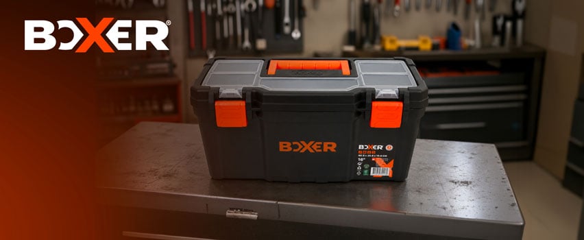 Boxer værktøjskasse 16 i sort og orange – robust opbevaring til garage og værksted