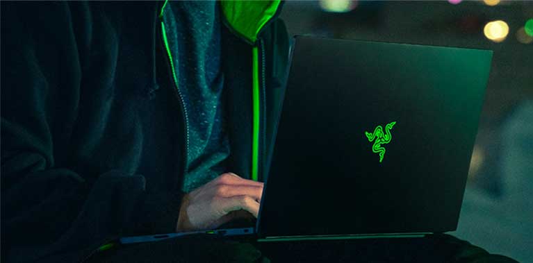Laptop og desktop