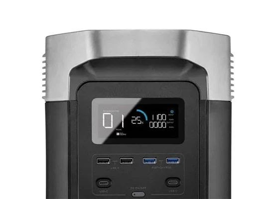 EcoFlow X-Stream hurtigopladning – nærbillede af DELTA power station display med 25 minutters opladningstid